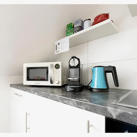 Accommodatie bij particulieren Bed & Kitchen Am Tavelweg - Adults Only Bern